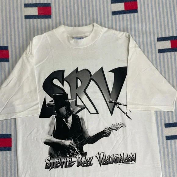 Vintage 1998 Stevie Ray Vaughan SRV Guitar short sleeve tee shirt - Picture 3 of 9
